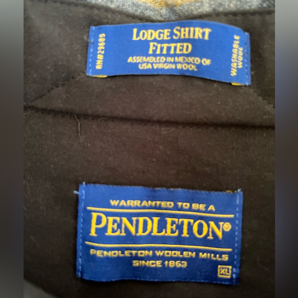 Men’s Pendleton Lodge Shirt Fitted in size XL - Picture 3 of 3